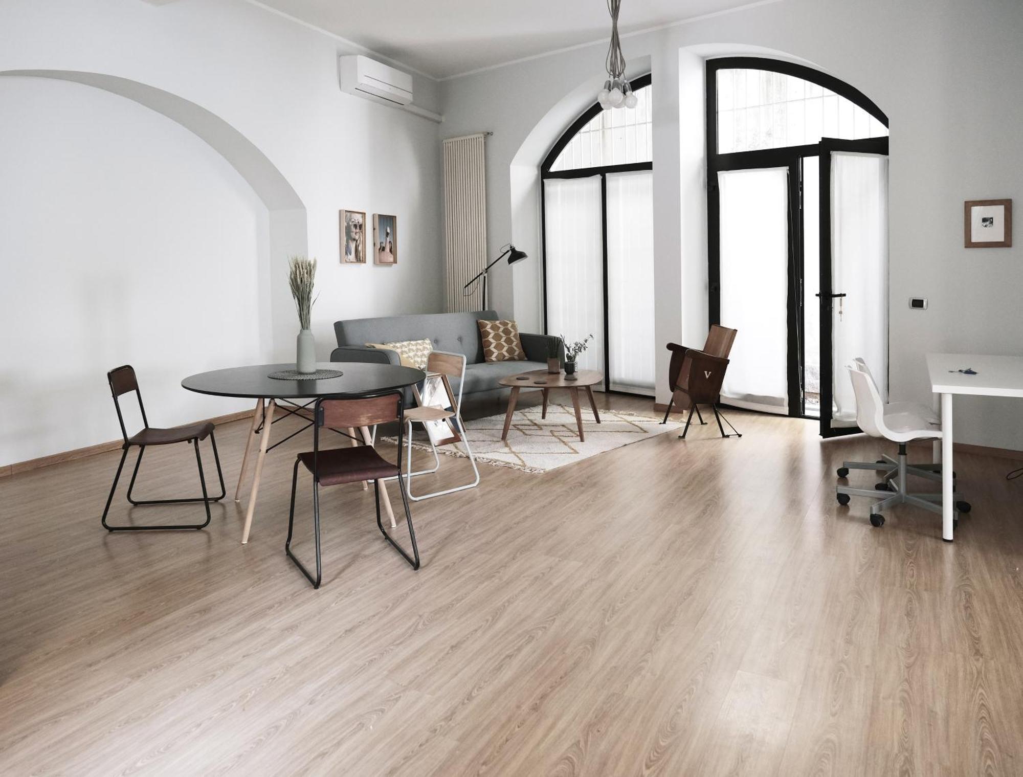Comecasa Bright Terraced Apartment In Porta Romana Vicino Clinica Mangiagalli Milan Bagian luar foto