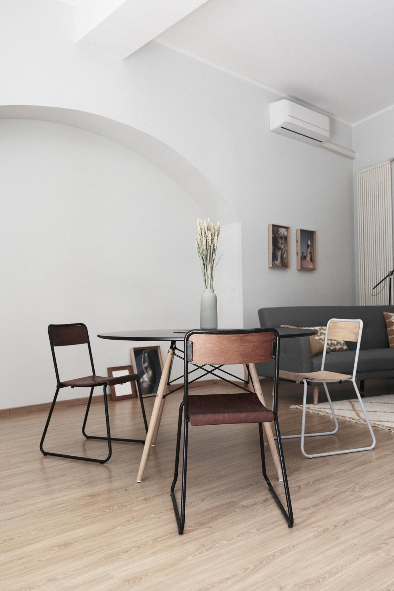 Comecasa Bright Terraced Apartment In Porta Romana Vicino Clinica Mangiagalli Milan Bagian luar foto